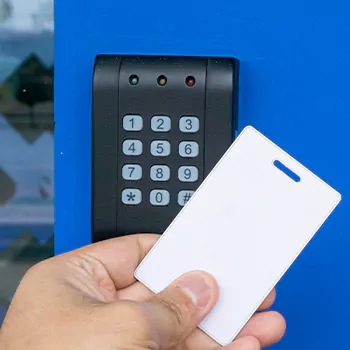 Employee Access Card Systems in Saguenay, QC