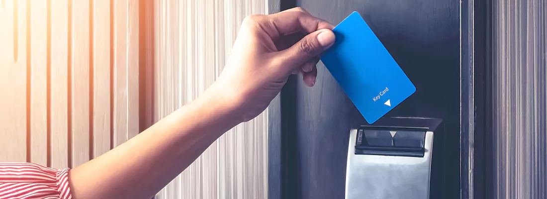 Card Lock System Integration with Existing Security in Saguenay, QC