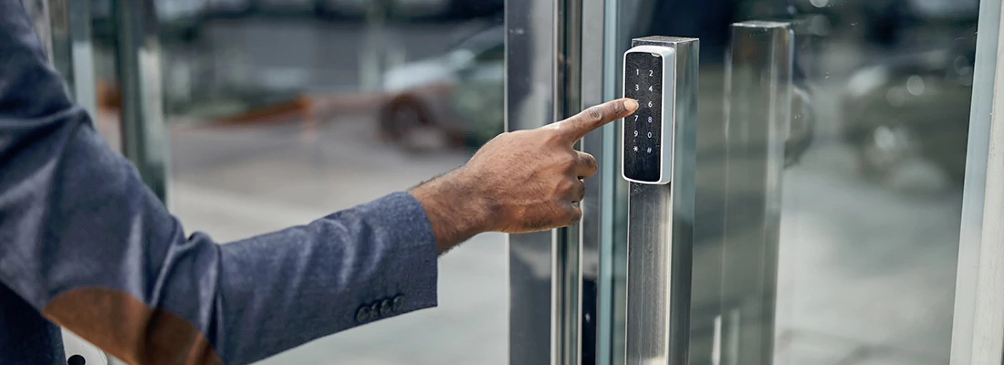Commercial RFID Door Lock Systems in Saguenay, QC