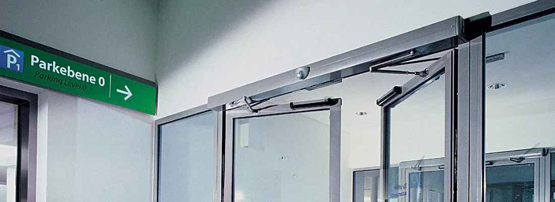 Home Depot Door Operator Service in Saguenay, QC