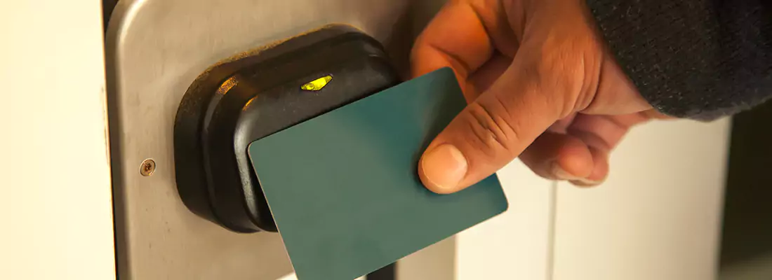 How Card Lock Readers Enhance Security in Saguenay, QC?